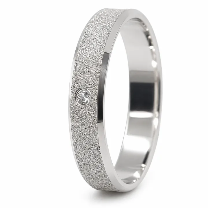 ALIANÇA DE PRATA 4,0MM SEMI-ANATÔMICA CHANFRADA DIAMANTADA C/01 PEDRA